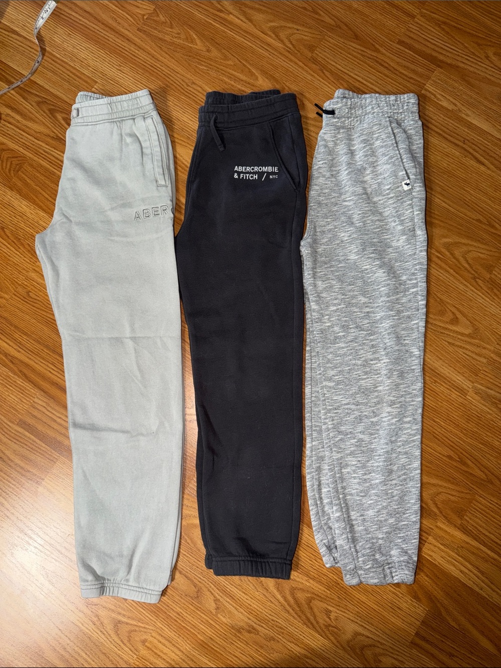 abercrombie kids Sweatpants Trio - Black, Light Gray, Heather Gray Boys 9/10